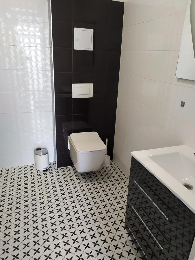 Apartman Till Galanta Eksteriør billede